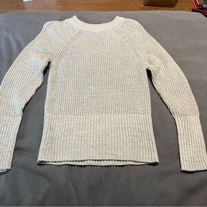 NWOT Women’s Universal Thread Sweater Cream Size XS